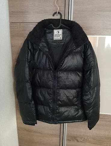 T&C surf designs, crna zimska jakna M širina u ramenima 45cm od na lalafo.rs — 3 T&C surf designs, crna zimska jakna M širina u ramenima 45cm od — 3