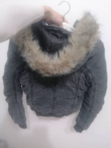 Ženska zimska jakna sa kapuljačom i krznom - Boja: tamno siva (ispran na lalafo.rs Ženska zimska jakna sa kapuljačom i krznom - Boja: tamno siva (ispran