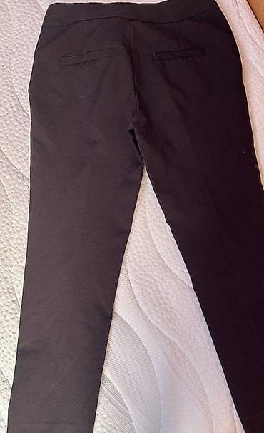 Zara pantalone, redovnog kroja i normalnog struka, na kopčanje na lalafo.rs — 3 Zara pantalone, redovnog kroja i normalnog struka, na kopčanje — 3