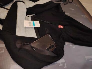 Trenerke: Nova komplet nike trenerka Vrhunski kvalitet Dostupne vel s do XL na lalafo.rs Trenerke: Nova komplet nike trenerka Vrhunski kvalitet Dostupne vel s do XL