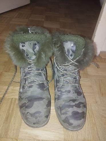 - Bele ženske sandale na platformu - Model sa trakama koje se vezuju at lalafo.rs — 4 - Bele ženske sandale na platformu - Model sa trakama koje se vezuju — 4