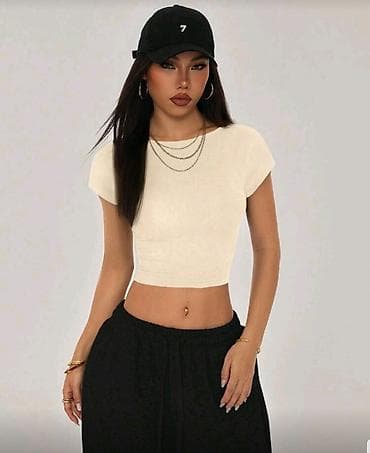 Majica crop top camac dekolte kratak rukav sa na lalafo.rs Majica crop top camac dekolte kratak rukav sa