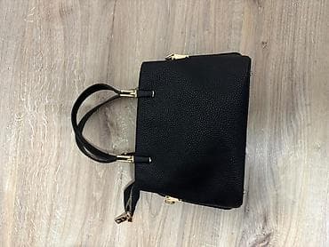 Michael Kors torba – crna, strukturisana koža (saffiano/pebble look) at lalafo.rs — 3 Michael Kors torba – crna, strukturisana koža (saffiano/pebble look) — 3