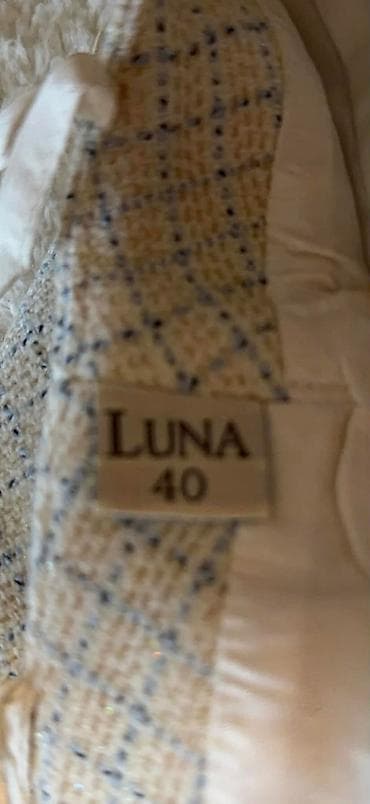 Personal Items: Potpuno nova Luna suknja, kao stof, malo deblja, duga i dole se siri at lalafo.rs — 7 Personal Items: Potpuno nova Luna suknja, kao stof, malo deblja, duga i dole se siri — 7
