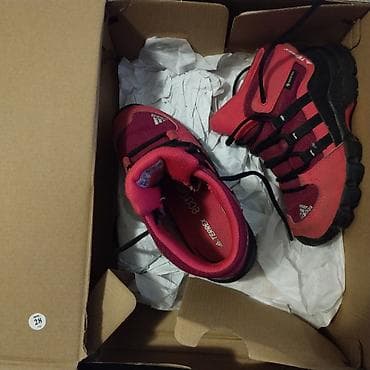 Dečje patike Adidas Terrex, veličina EU 26. patikice u odlicnom na lalafo.rs — 1 Dečje patike Adidas Terrex, veličina EU 26. patikice u odlicnom — 1