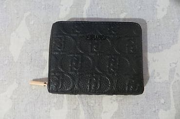 LIU-JO potpuno nov kvalitetan zenske novcanik dimenzije 13x10cm na lalafo.rs — 1 LIU-JO potpuno nov kvalitetan zenske novcanik dimenzije 13x10cm — 1