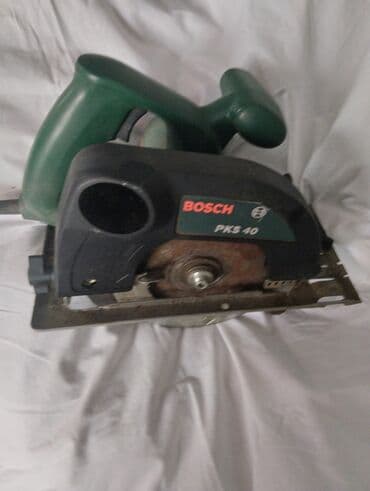 Jackhammers: Bosch PKS 40 – ručna kružna testera - Električna kružna testera sa at lalafo.rs — 1 Jackhammers: Bosch PKS 40 – ručna kružna testera - Električna kružna testera sa — 1