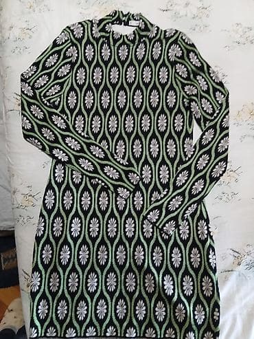 Haljina s dugim rukavima i otvorenim leđima - Kroj: mini/kratka na lalafo.rs — 4 Haljina s dugim rukavima i otvorenim leđima - Kroj: mini/kratka — 4