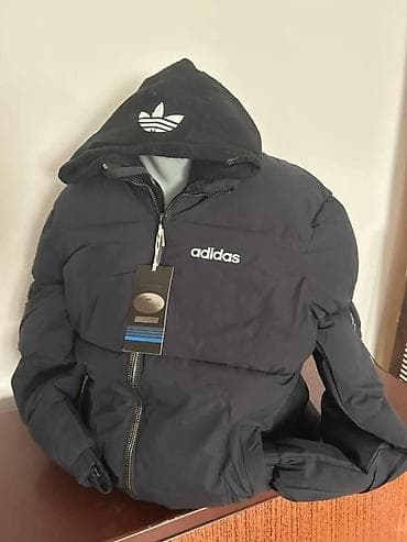 kozna jakna sa: Zimske jakne sa kapuljačom – crne, sportski stil - Modeli sa na lalafo.rs — 1 kozna jakna sa: Zimske jakne sa kapuljačom – crne, sportski stil - Modeli sa — 1