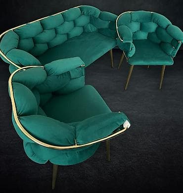 Antique Furniture Sets: Set od 3 komada: sofa + 2 fotelje, smaragdno zelena baršunasta at lalafo.rs — 2 Antique Furniture Sets: Set od 3 komada: sofa + 2 fotelje, smaragdno zelena baršunasta — 2