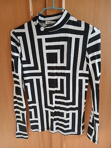 Ženska majica s dugim rukavima – brend: 3 Apple - Model: uska majica na lalafo.rs — 1 Ženska majica s dugim rukavima – brend: 3 Apple - Model: uska majica — 1