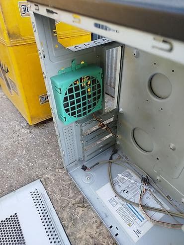 Electronics: ComTrade prazno kuciste za kompjuter.
Nepoznato stanje at lalafo.rs — 3 Electronics: ComTrade prazno kuciste za kompjuter.
Nepoznato stanje — 3