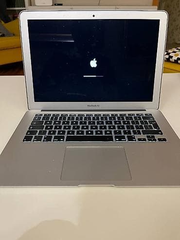 Intel Core i5, 8 GB OZU, 13.3 " na lalafo.rs Intel Core i5, 8 GB OZU, 13.3 "