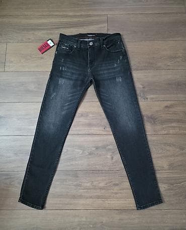 Sweaters: Jeans, Dsquared2, color - Blue at lalafo.rs — 4 Sweaters: Jeans, Dsquared2, color - Blue — 4