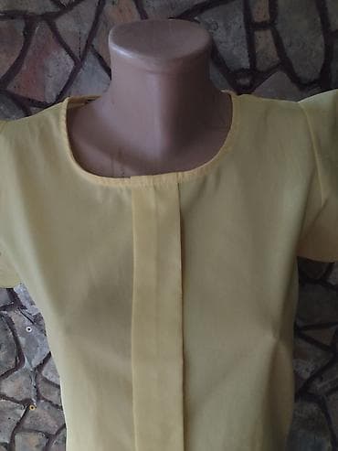 Zuta kosulja vel M
Super ocuvana na lalafo.rs — 5 Zuta kosulja vel M
Super ocuvana — 5