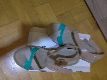Sandals: Frateli Babb,sandale,anatomske,velicina 40,sasvim nove,zeleno -bez at lalafo.rs — 2 Sandals: Frateli Babb,sandale,anatomske,velicina 40,sasvim nove,zeleno -bez — 2