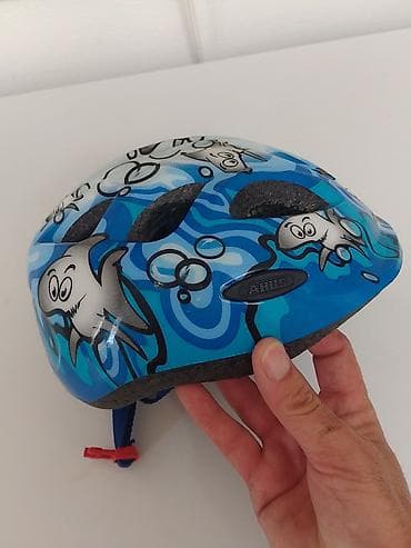 Oprema za bicikliste: Dečja biciklistička kaciga ABUS – motiv ajkule vel 45-50 obim - na lalafo.rs — 9 Oprema za bicikliste: Dečja biciklistička kaciga ABUS – motiv ajkule vel 45-50 obim - — 9