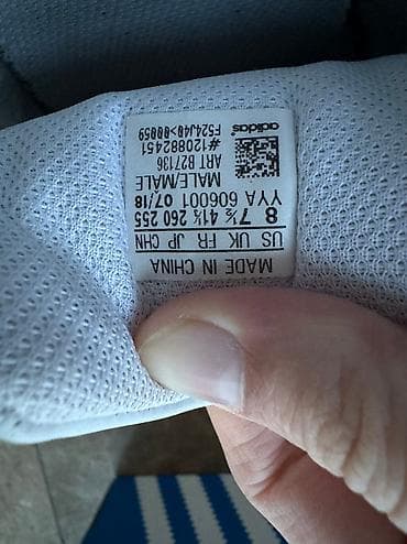 Unisex adidas superstar patike. Original. Velicina 41 i 1/3. Bela na lalafo.rs — 7 Unisex adidas superstar patike. Original. Velicina 41 i 1/3. Bela — 7