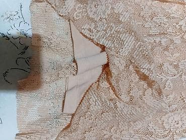 Ženska odeća – set majica i bluza - Pletena bluza/sweater u na lalafo.rs — 7 Ženska odeća – set majica i bluza - Pletena bluza/sweater u — 7