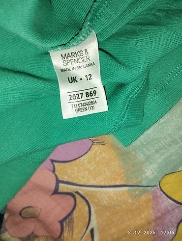 Ženska majica Marks & Spencer XL - Model: dug rukav - Boja na lalafo.rs — 4 Ženska majica Marks & Spencer XL - Model: dug rukav - Boja — 4