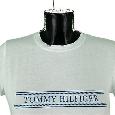 Majica tommy hilfiger, vel. S marka: tommy hilfiger veličina: s na lalafo.rs — 4 Majica tommy hilfiger, vel. S marka: tommy hilfiger veličina: s — 4