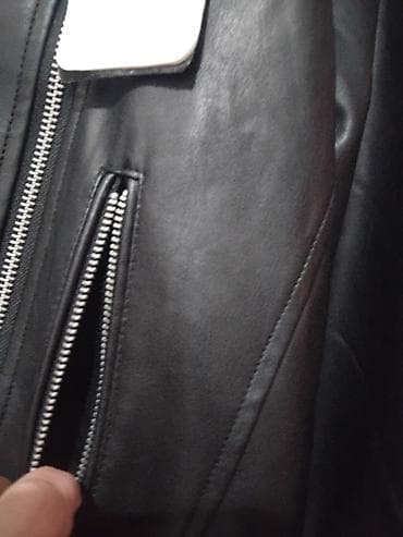 Ženska jakna od eko kože, br.36. Izuzetno lepa i mekana. Proizvođač na lalafo.rs — 4 Ženska jakna od eko kože, br.36. Izuzetno lepa i mekana. Proizvođač — 4