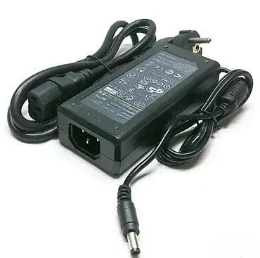 Napajanje za video nadzor – 12V DC u plastičnom kućištu 🔌 Opis na lalafo.rs Napajanje za video nadzor – 12V DC u plastičnom kućištu 🔌 Opis