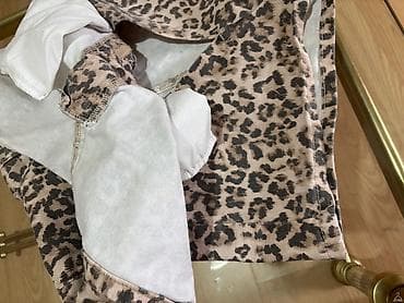 Stradivarius mini suknja sa animal/ leopard printom. - Model at lalafo.rs — 4 Stradivarius mini suknja sa animal/ leopard printom. - Model — 4