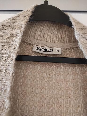 pantalone butiku ali: Janina kardigan velicina 46, ali pratite mere. Duzina 78, poluobim na lalafo.rs — 2 pantalone butiku ali: Janina kardigan velicina 46, ali pratite mere. Duzina 78, poluobim — 2