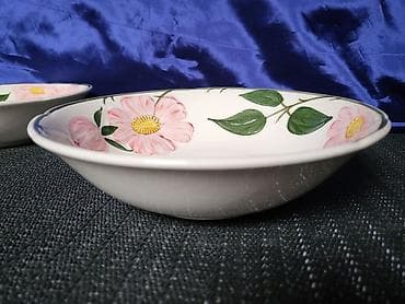 Ostalo: Cinije vintaz Villeroy - Boch,Wild Rose Zapadna Nemacka. Cinije za na lalafo.rs — 9 Ostalo: Cinije vintaz Villeroy - Boch,Wild Rose Zapadna Nemacka. Cinije za — 9