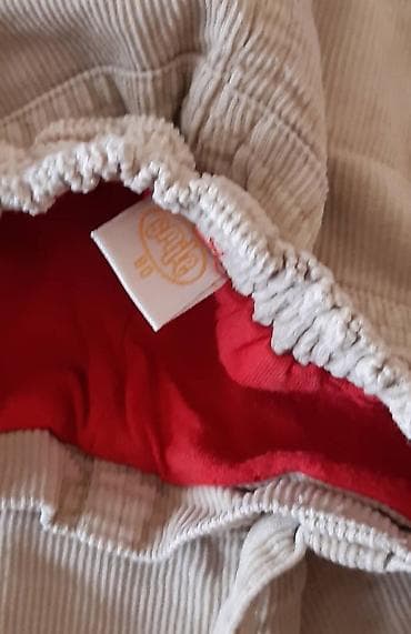 Dečije somotske pantalone Smile, veličina 80 (za oko 1 godinu). - na lalafo.rs — 2 Dečije somotske pantalone Smile, veličina 80 (za oko 1 godinu). - — 2