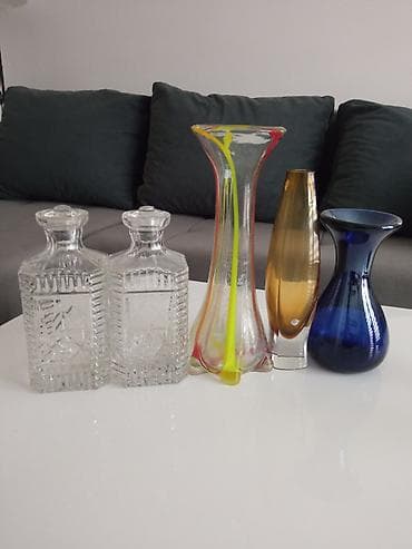 Stare stallene boce i vaze komad 3000 na lalafo.rs Stare stallene boce i vaze komad 3000