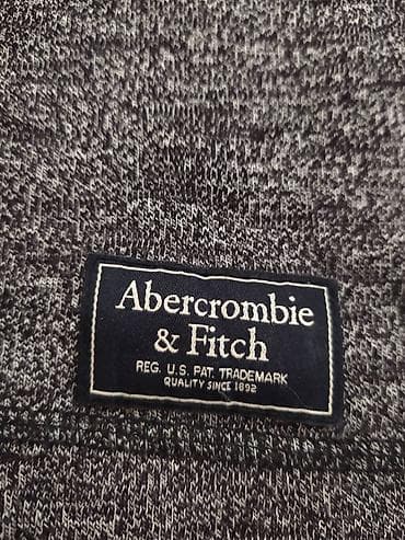 Sweatshirts: Muški tanak duks Abercrombie & Fitch vel. M Prelep originalni at lalafo.rs — 10 Sweatshirts: Muški tanak duks Abercrombie & Fitch vel. M Prelep originalni — 10