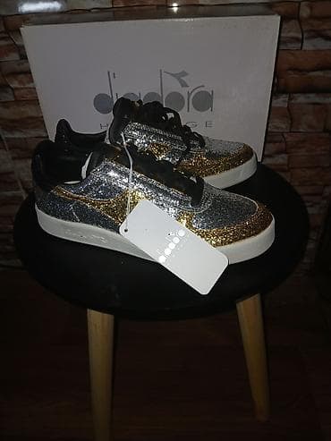 Diadora Heritage ženske patike sa šljokicama - Model: Diadora na lalafo.rs — 5 Diadora Heritage ženske patike sa šljokicama - Model: Diadora — 5