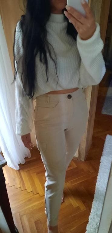 Cargo pantalone duboke tanke u kremkastoj puder boji dubokog struka sa na lalafo.rs — 5 Cargo pantalone duboke tanke u kremkastoj puder boji dubokog struka sa — 5