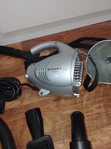 Ručni usisivač SHARKY sa dodacima - Kompaktan ručni model sa ručkom i at lalafo.rs — 10 Ručni usisivač SHARKY sa dodacima - Kompaktan ručni model sa ručkom i — 10