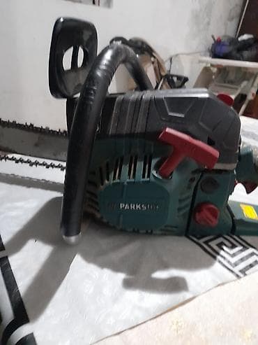 Hammers: Motorna testera Parkside (benzinska) - Brend: Parkside - Pogon at lalafo.rs — 1 Hammers: Motorna testera Parkside (benzinska) - Brend: Parkside - Pogon — 1