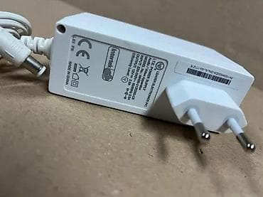 Electronics: Punjač/adapter za napajanje 12V 2A sa EU utikačem - Ulaz: 100–240V ~ at lalafo.rs — 4 Electronics: Punjač/adapter za napajanje 12V 2A sa EU utikačem - Ulaz: 100–240V ~ — 4