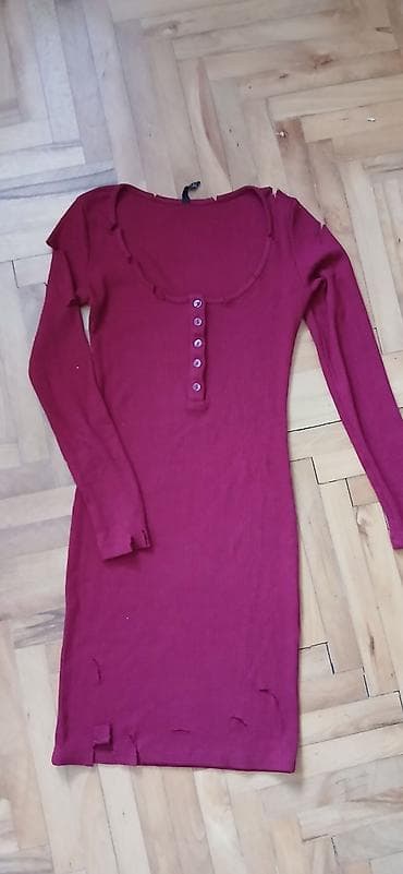 Women's Clothing: Ribana bordo haljina sa dugmićima – Kikiriki,veličina S - Model at lalafo.rs — 1 Women's Clothing: Ribana bordo haljina sa dugmićima – Kikiriki,veličina S - Model — 1