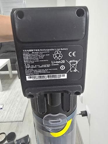 Philips bežični štapni usisivač – 8000 Kupljen 06.03.2025, u na lalafo.rs — 8 Philips bežični štapni usisivač – 8000 Kupljen 06.03.2025, u — 8