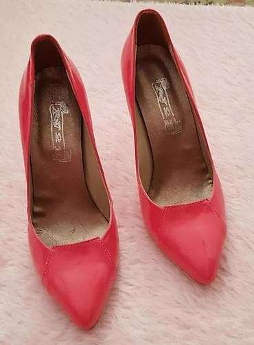 Lakovane ženske salonke – koralno/roze - Materijal: sjajna lak koža na lalafo.rs — 2 Lakovane ženske salonke – koralno/roze - Materijal: sjajna lak koža — 2