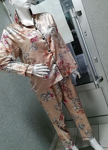 XL, color - Beige at lalafo.rs — 7 XL, color - Beige — 7