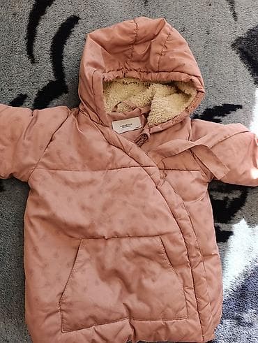 Dečija zimska jakna Reserved (Eco Aware) – veličina 98 cm - Topla na lalafo.rs — 4 Dečija zimska jakna Reserved (Eco Aware) – veličina 98 cm - Topla — 4