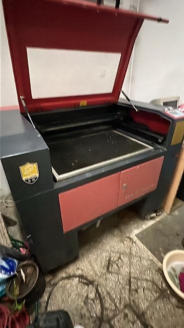 CO2 laserska mašina za graviranje i sečenje – JQ LASER - Radna na lalafo.rs CO2 laserska mašina za graviranje i sečenje – JQ LASER - Radna