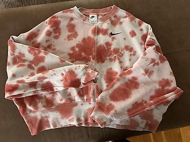 Nike ženski duks – tie-dye - Model: Nike Sportswear, crop/širi kroj - na lalafo.rs — 1 Nike ženski duks – tie-dye - Model: Nike Sportswear, crop/širi kroj - — 1