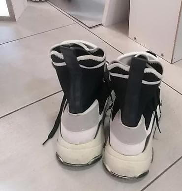 Ženske patike – visoki model, crno‑bele - Dizajn: modni na lalafo.rs — 3 Ženske patike – visoki model, crno‑bele - Dizajn: modni — 3