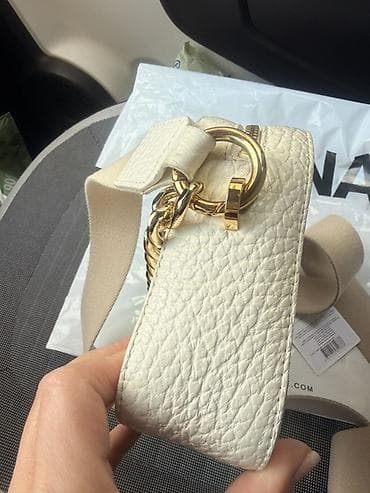 Torba je fantastično očuvana, bikvalno kao nova. Može lično na lalafo.rs — 6 Torba je fantastično očuvana, bikvalno kao nova. Može lično — 6