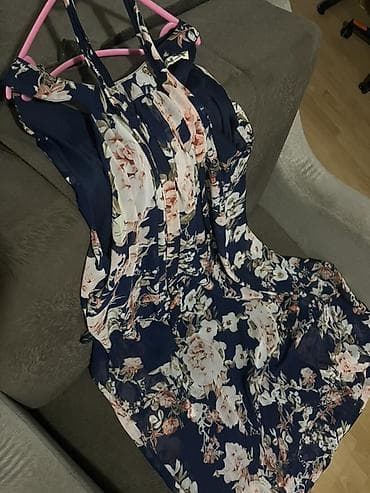 Duga letnja haljina sa cvetnim printom - Model: duga, lepršava na lalafo.rs Duga letnja haljina sa cvetnim printom - Model: duga, lepršava