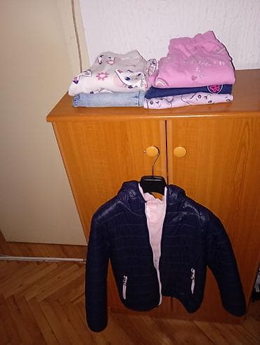 Bundles of kids' clothes: 5 donjih delova+2 jakne,tanja prolecna i druga postavljena i at lalafo.rs — 2 Bundles of kids' clothes: 5 donjih delova+2 jakne,tanja prolecna i druga postavljena i — 2