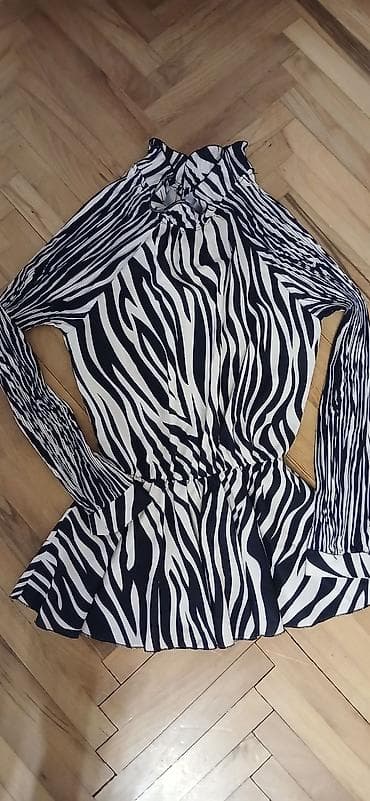 pantalone gina benotti: Fervente bluza sa zebra printom - Brend: FERVENTE - Veličina na na lalafo.rs — 1 pantalone gina benotti: Fervente bluza sa zebra printom - Brend: FERVENTE - Veličina na — 1